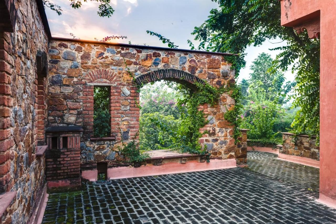 Hostie Chinar Haveli - Heritage Home With Pool, Gurgaon Exterior foto