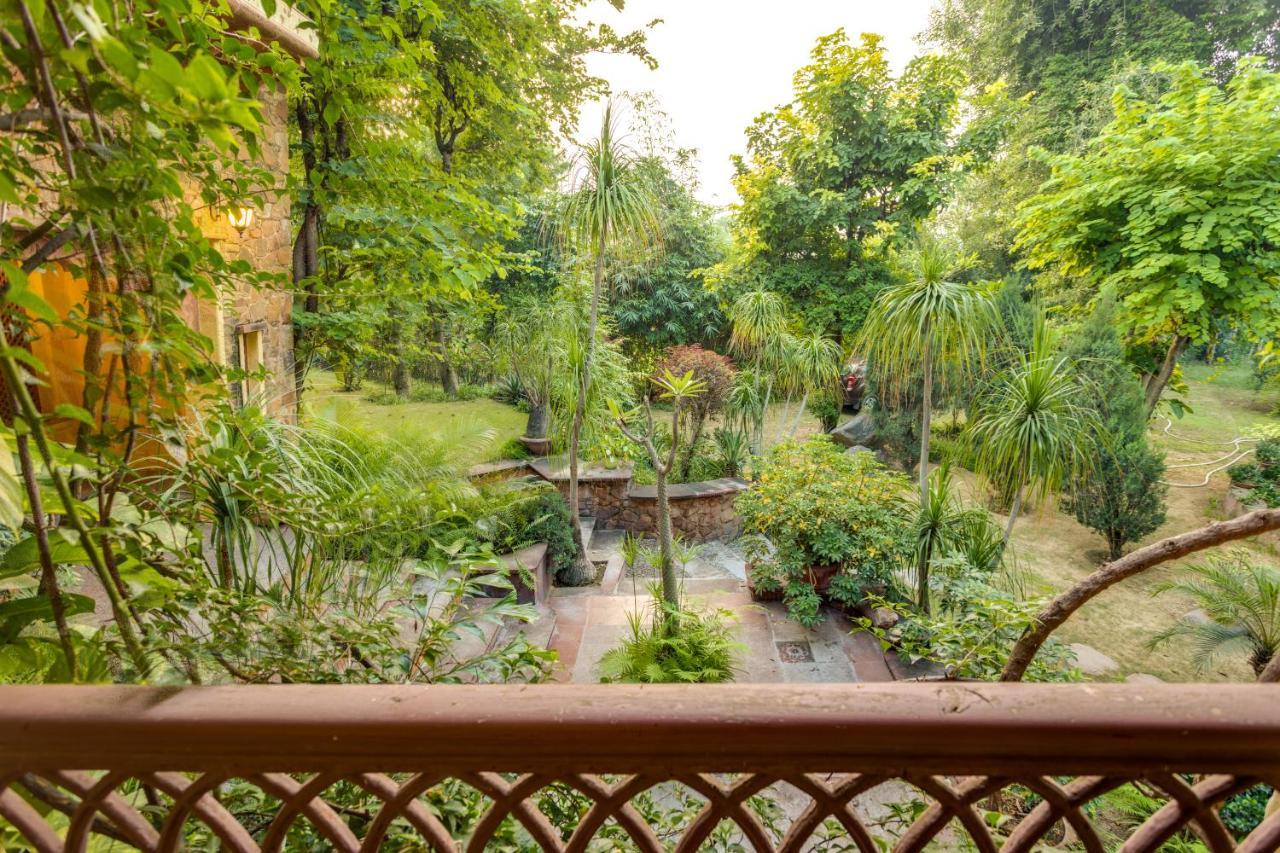 Hostie Chinar Haveli - Heritage Home With Pool, Gurgaon Exterior foto
