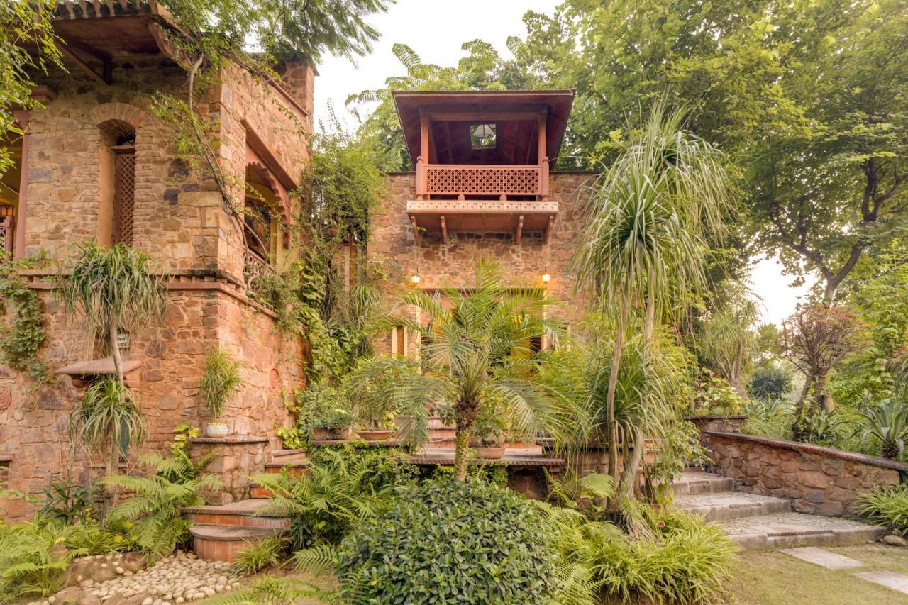 Hostie Chinar Haveli - Heritage Home With Pool, Gurgaon Exterior foto