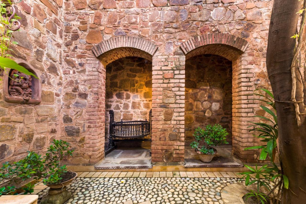 Hostie Chinar Haveli - Heritage Home With Pool, Gurgaon Exterior foto